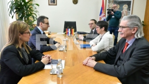 Potrebna reakcija zajednice 